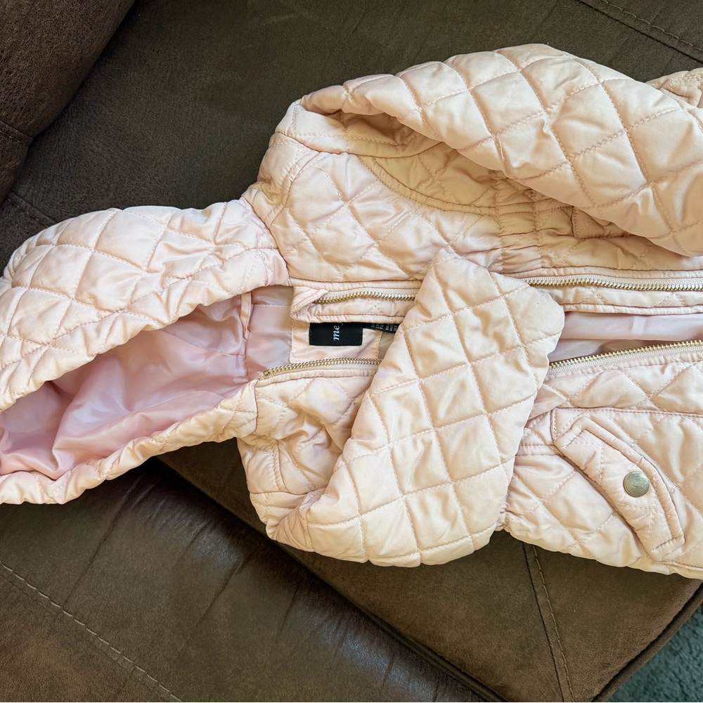 Quilted Light Pink Hooded Puffer Jacket